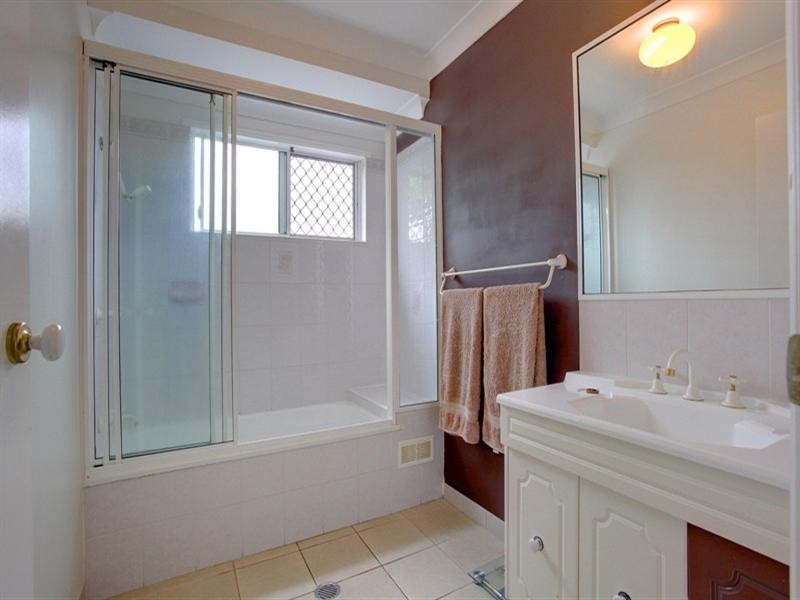 8 Peppertree Street, Kirwan QLD 4817