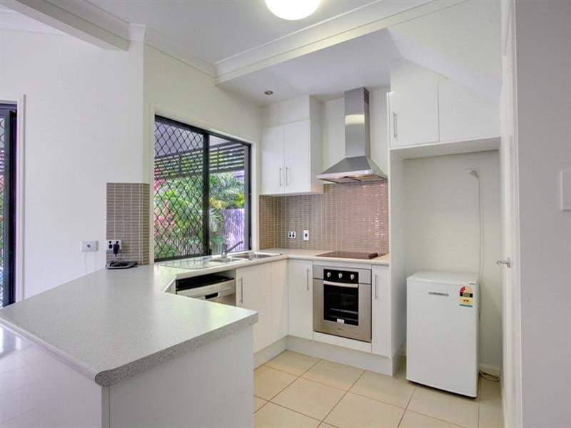 1/10 O’Connor Street, Rosslea QLD 4812