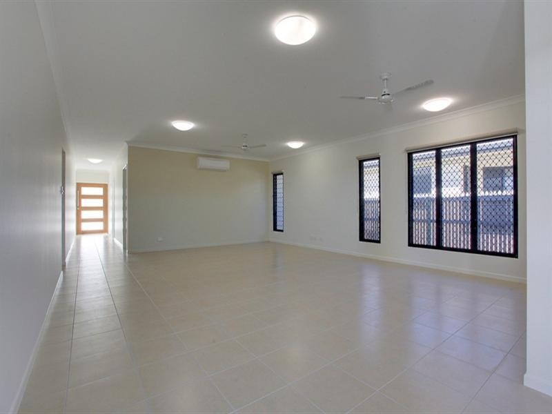 15 Barra Court, Mount Louisa QLD 4814