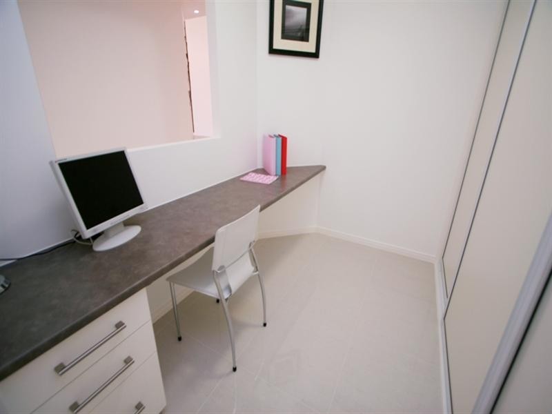 6 Arafura Close, Burdell QLD 4818