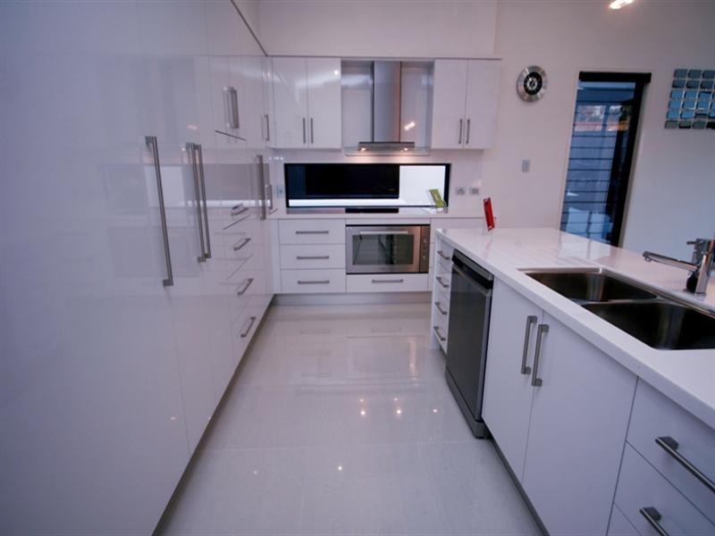 6 Arafura Close, Burdell QLD 4818