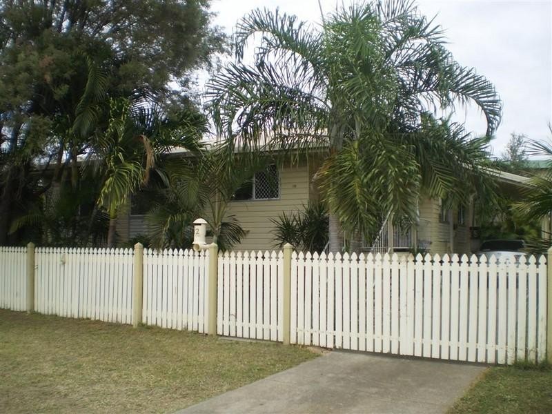 12 Illuta Street, Rasmussen QLD 4815