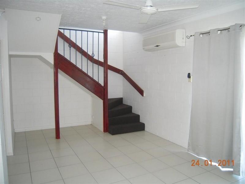 2/3 Anderson Street, Railway Estate QLD 4810