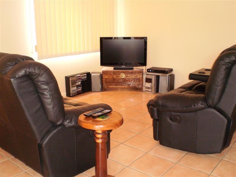 79 Florida Place, Kirwan QLD 4817