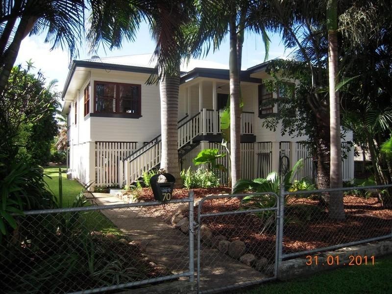 70 Norris Street, Hermit Park QLD 4812