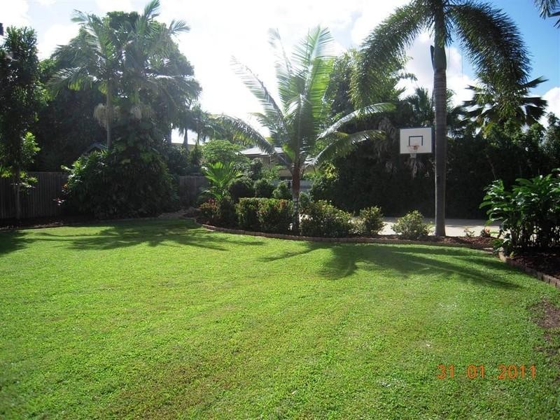 70 Norris Street, Hermit Park QLD 4812