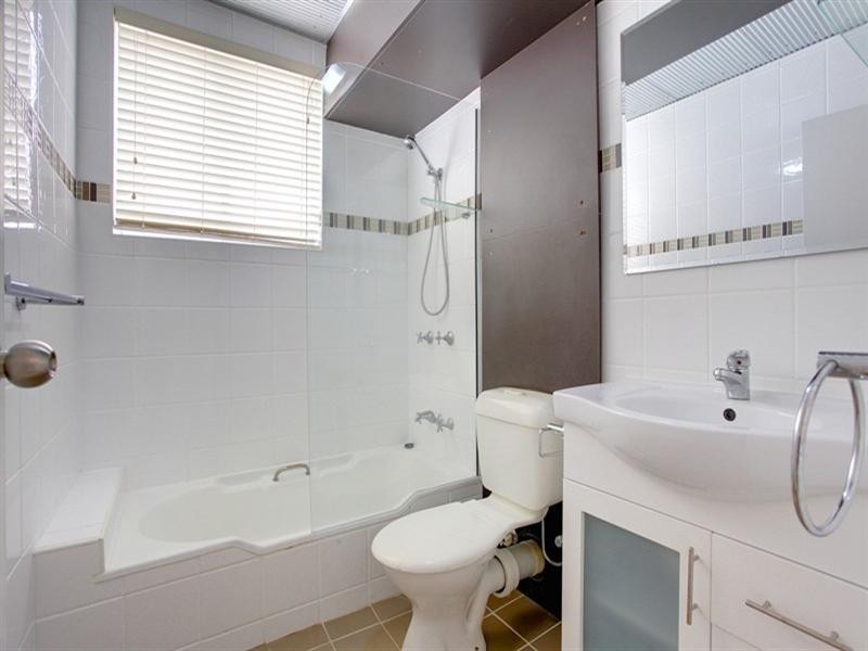 4/23 Gregory Street, North Ward QLD 4810