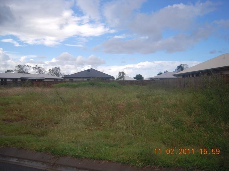 9 Wattlebird Avenue, Kelso QLD 4815