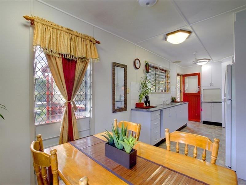 16 Cuthbert Crescent, Vincent QLD 4814