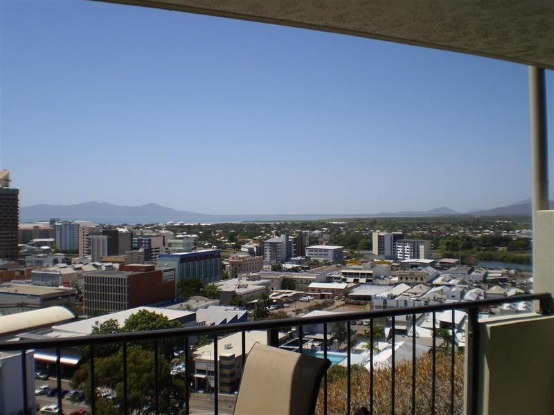 20/209 Wills Street, Townsville QLD 4810