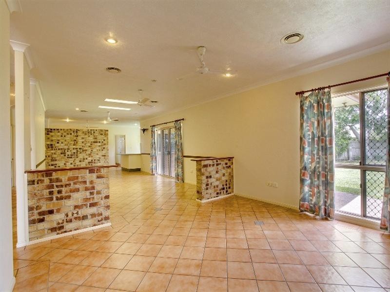 47 Riovista Way, Kirwan QLD 4817