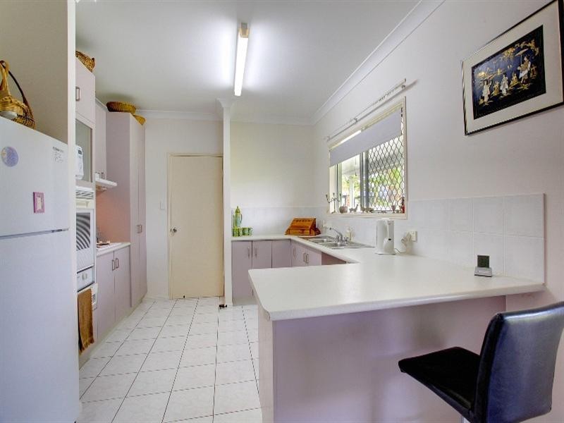 11 Silky Oak Street, Kirwan QLD 4817