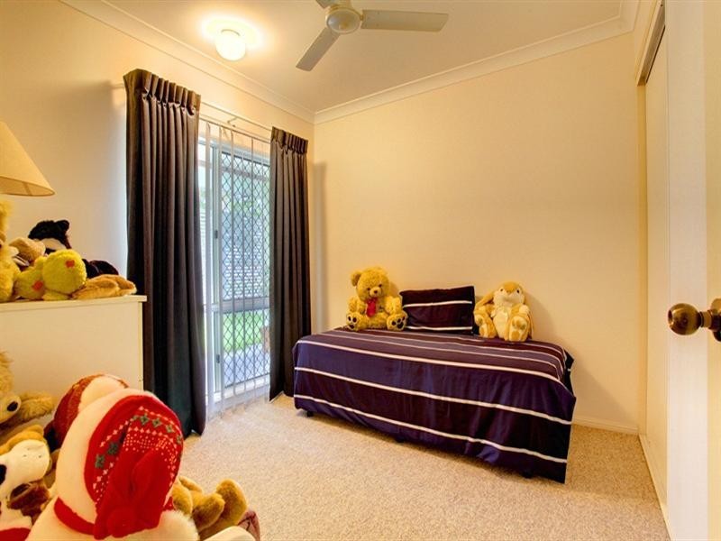 11 Silky Oak Street, Kirwan QLD 4817