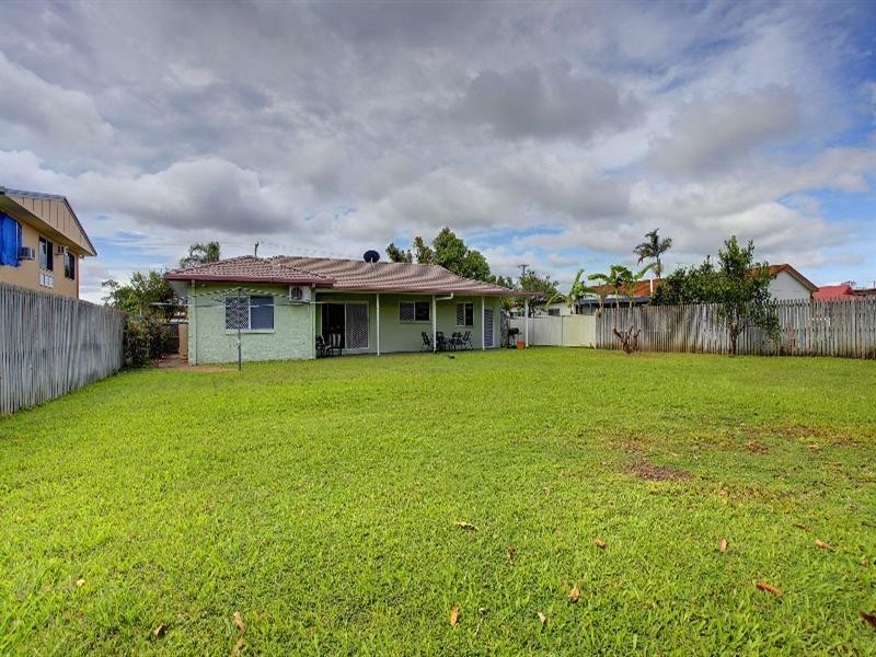 11 Silky Oak Street, Kirwan QLD 4817