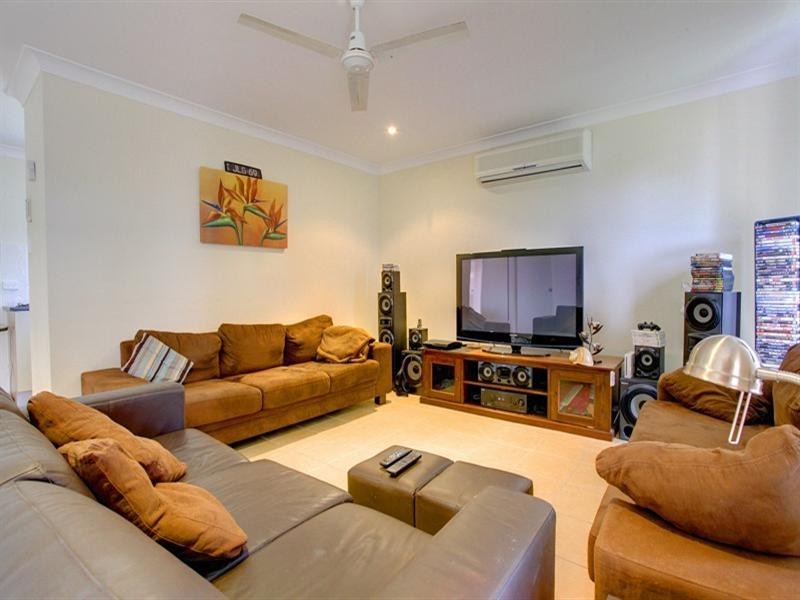 25 Kempton Chase, Burdell QLD 4818