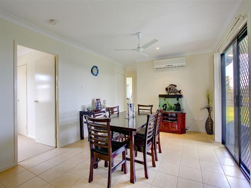 25 Kempton Chase, Burdell QLD 4818
