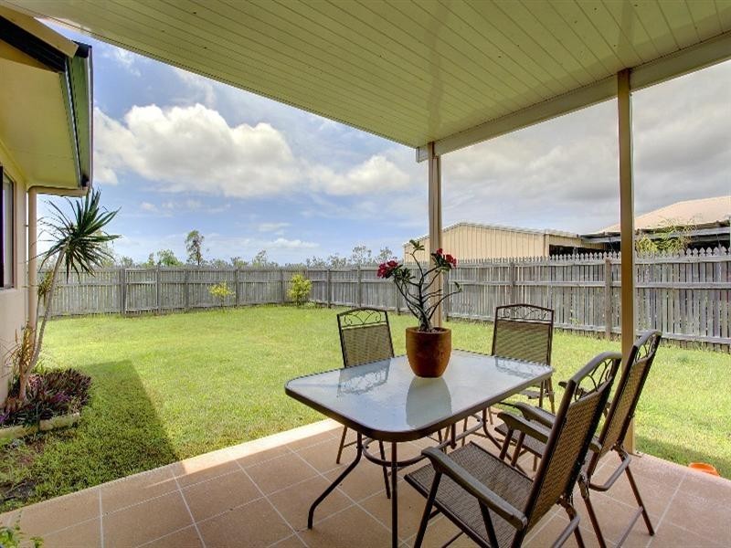 25 Kempton Chase, Burdell QLD 4818