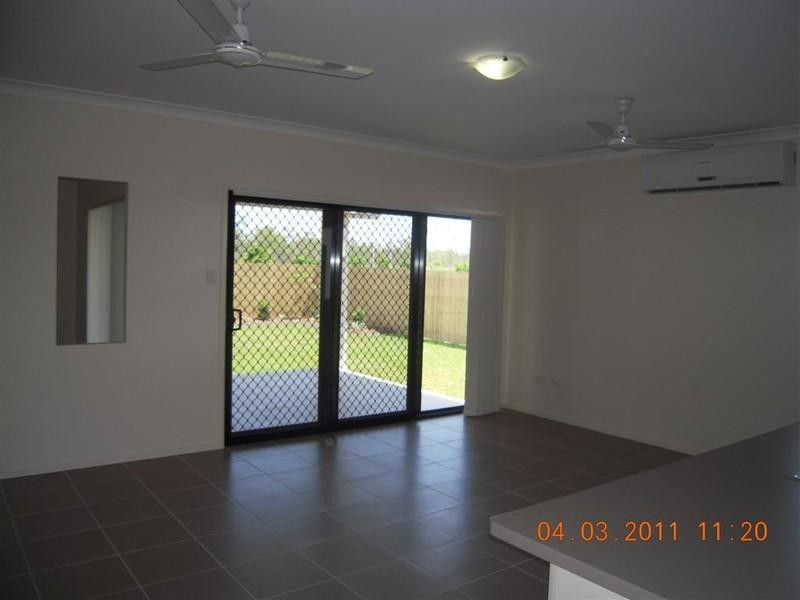 6 Black Apple Avenue, ‘Sanctum’, Mount Low QLD 4818