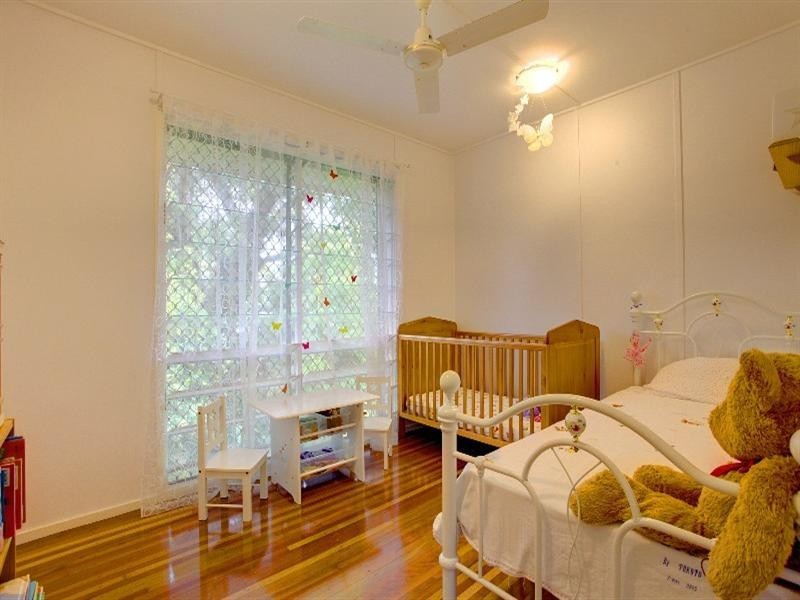 25 Cuthbert Crescent, Vincent QLD 4814