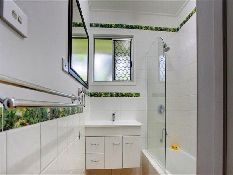 25 Cuthbert Crescent, Vincent QLD 4814