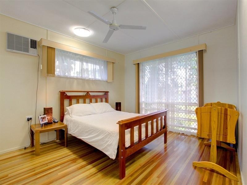 25 Cuthbert Crescent, Vincent QLD 4814
