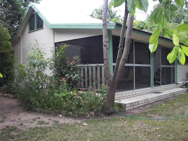 17 Appian Way, Arcadia QLD 4819