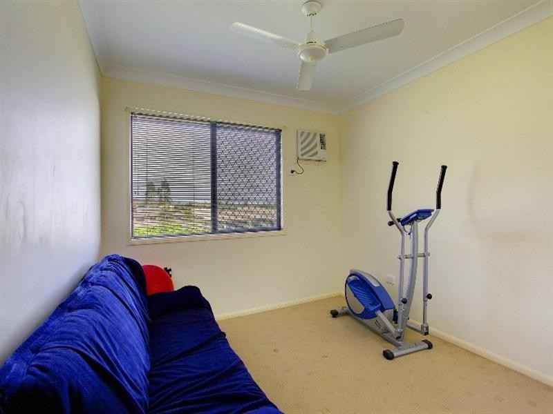 50 St Albans Road, Mount Louisa QLD 4814