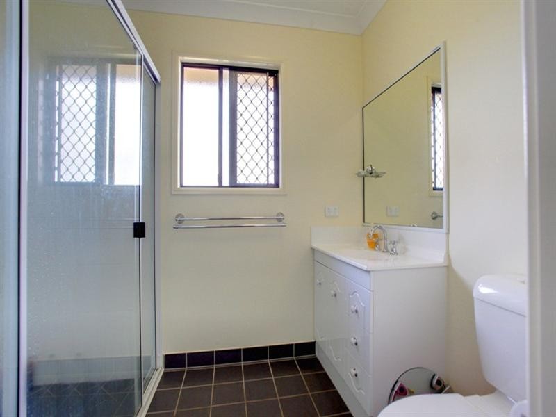 50 St Albans Road, Mount Louisa QLD 4814