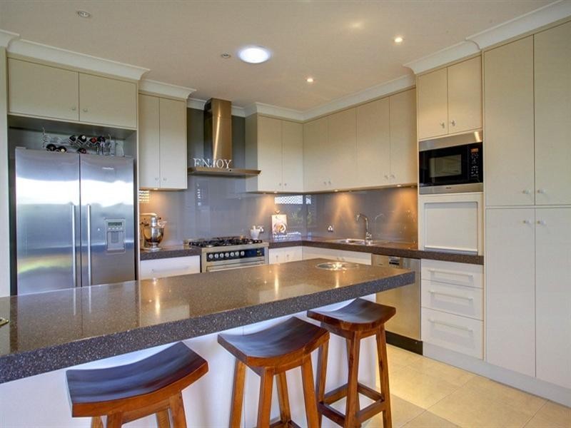 94 Klewarra Boulevard, Douglas QLD 4814