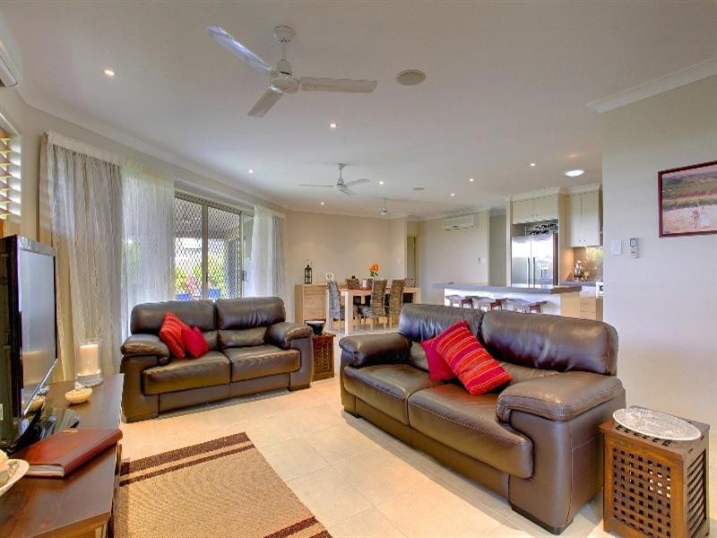 94 Klewarra Boulevard, Douglas QLD 4814