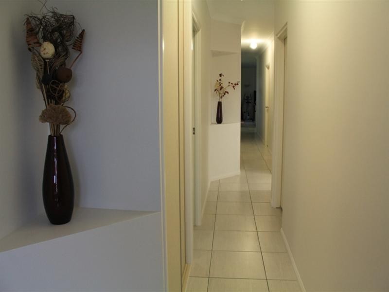 19 Rangeleigh Court, Mount Louisa QLD 4814