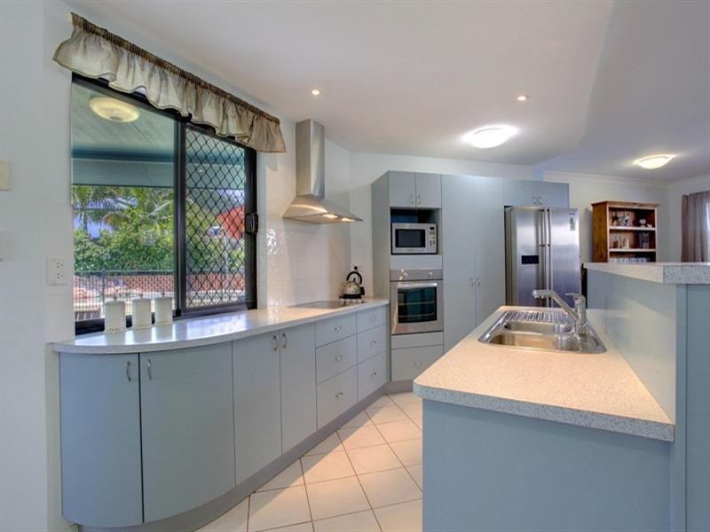 34 Monaro Circuit, Mount Louisa QLD 4814