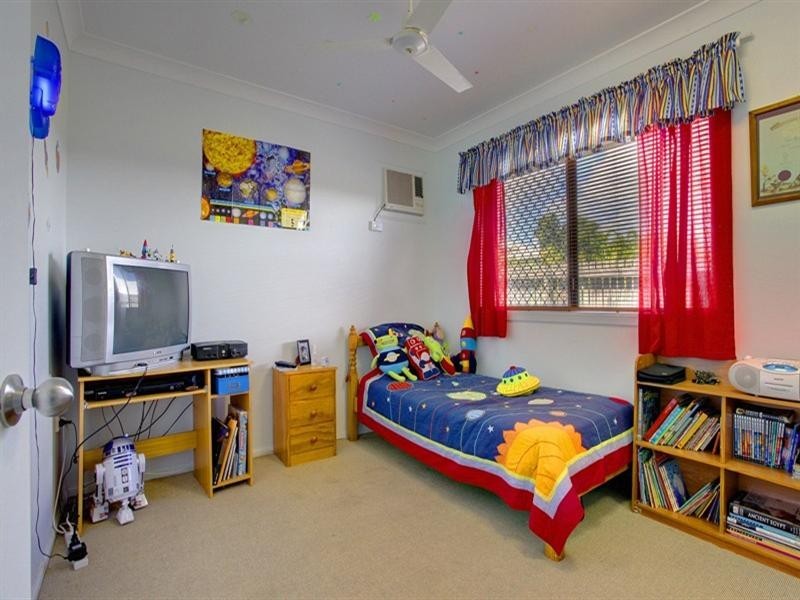 34 Monaro Circuit, Mount Louisa QLD 4814