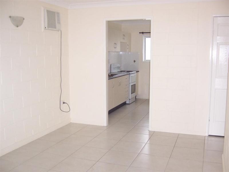 5/17 Maroong Street, Currajong QLD 4812