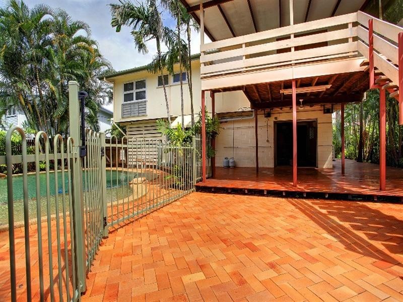 3 Werona Street, Mundingburra QLD 4812