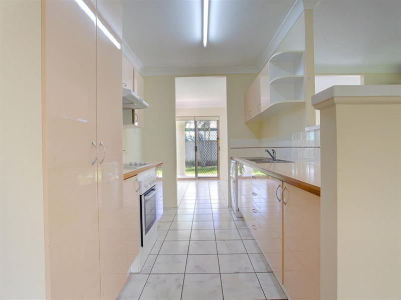 23 Leila Avenue, Rasmussen QLD 4815