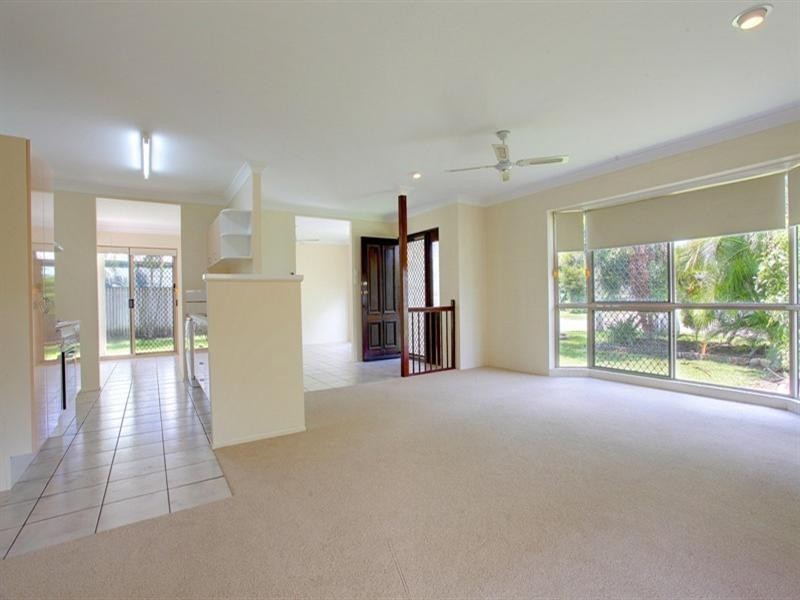 23 Leila Avenue, Rasmussen QLD 4815