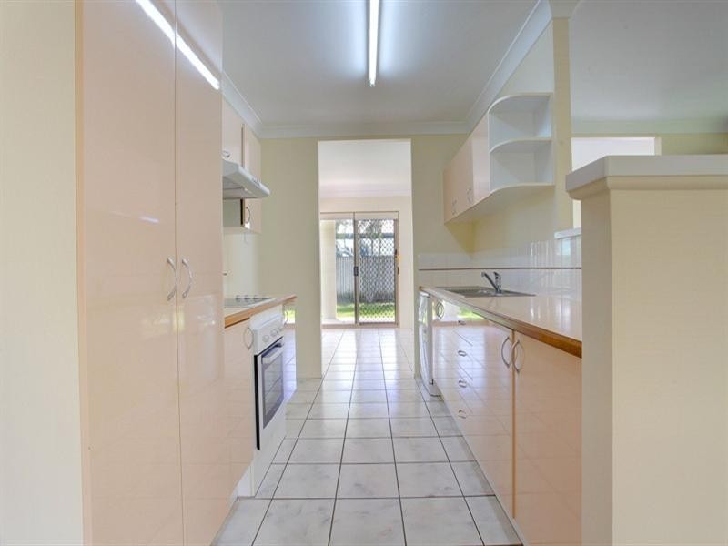 23 Leila Avenue, Rasmussen QLD 4815