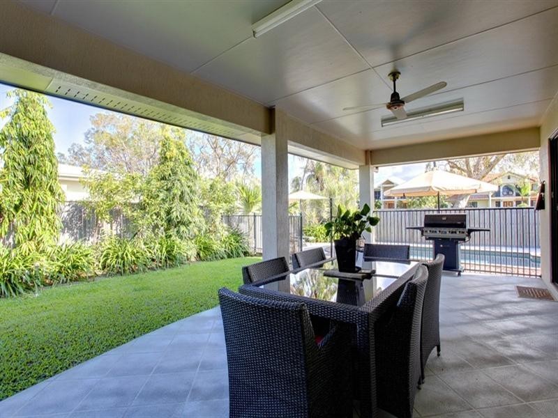 16 Margarita Court, Bushland Beach QLD 4818