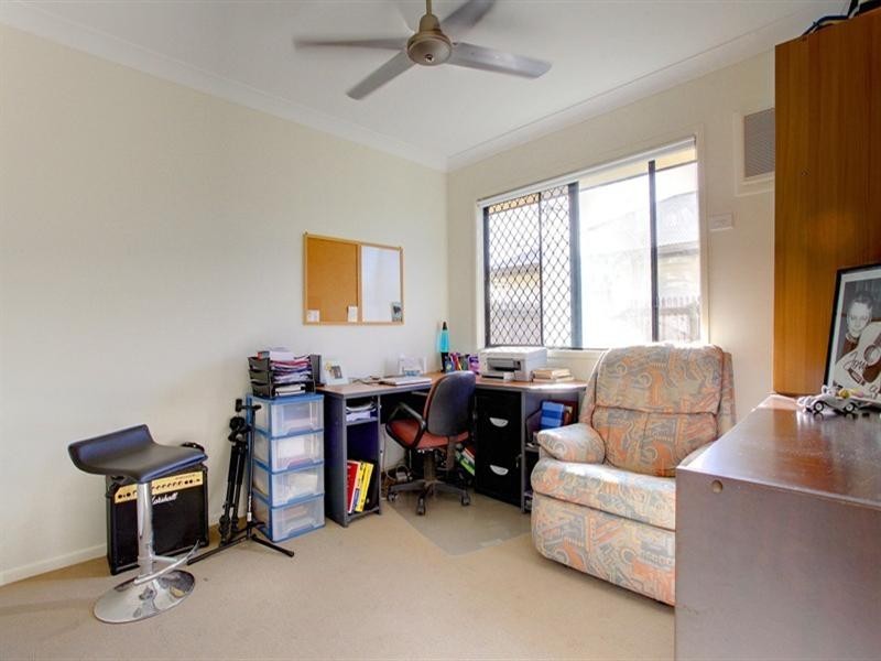 14 Armistice Street, Burdell QLD 4818