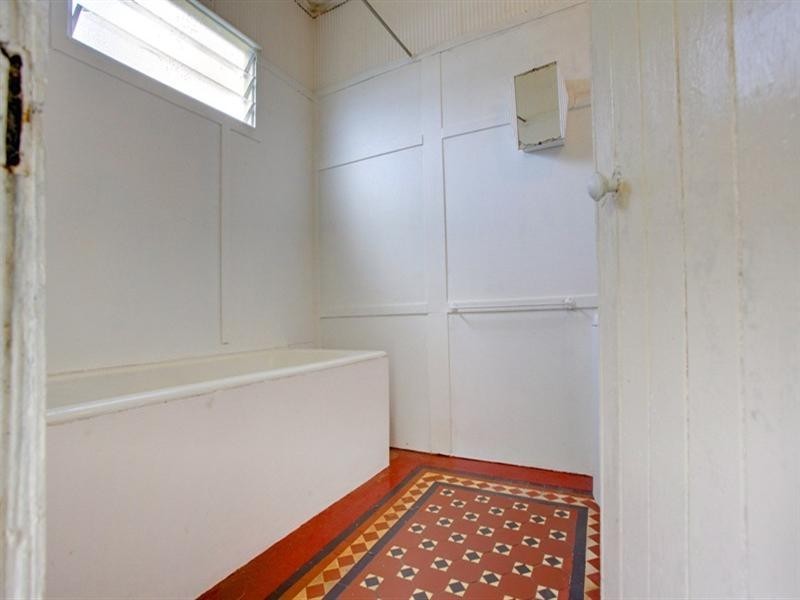 65 Carmody Street, Hermit Park QLD 4812