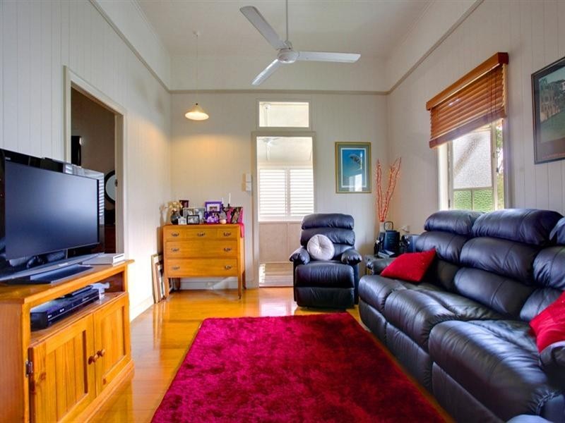 65 Carmody Street, Hermit Park QLD 4812