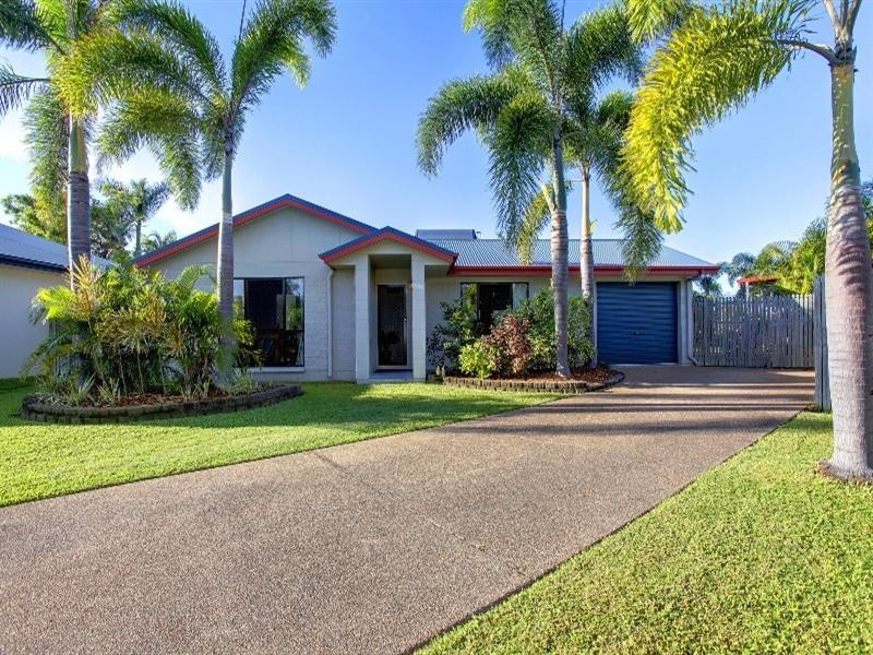 6 Gernika Court, Bushland Beach QLD 4818