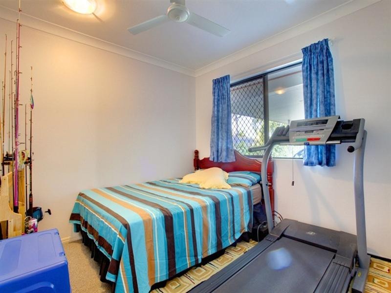 6 Gernika Court, Bushland Beach QLD 4818