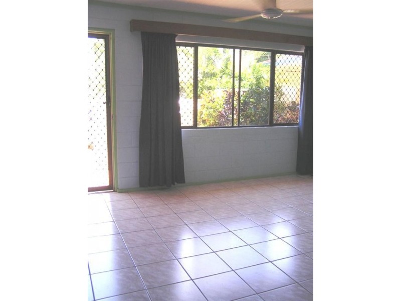 7/174 Harold Street, West End QLD 4810