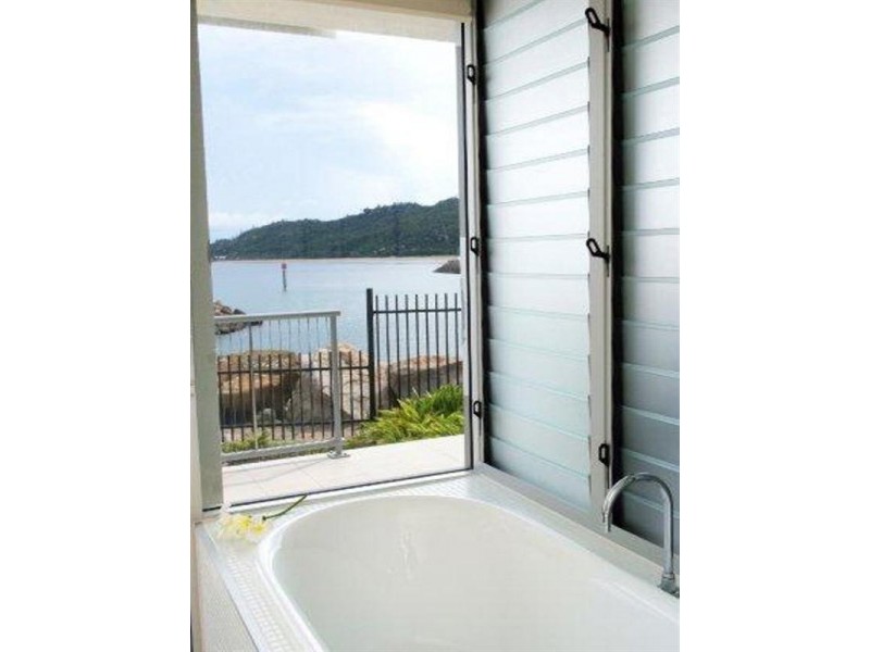 3105/146 Sooning Street, Nelly Bay QLD 4819