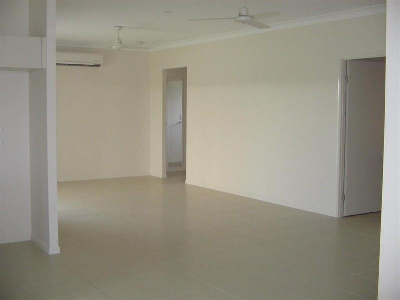 15 Sovereign Terrace ‘Fairfield Waters’, Idalia QLD 4811