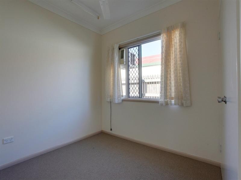 9 Coen Street, Douglas QLD 4814