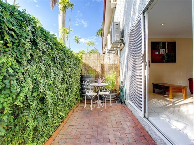 2/53 Love Lane, Mundingburra QLD 4812