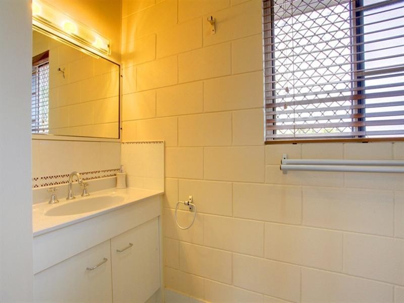 2/53 Love Lane, Mundingburra QLD 4812